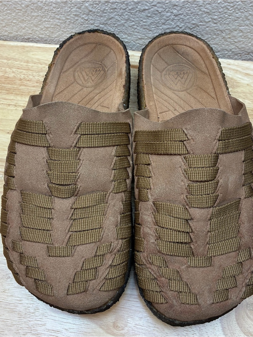 Malibu Men's Brown Woven Slip-On Loafers